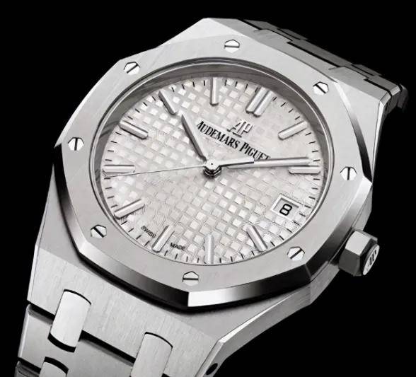 表很难逾越的鸿沟腕表价格的金字塔?机械表大师:3000元至15万是手(图3) 表很难逾越的鸿沟腕表价格的金字塔?机械表大师:3000元至15万是手(图3)